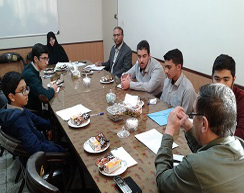 اولین جلسه شورای مرکزی هیئت دانش آموزی اخلاص
